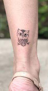50 Of The Most Beautiful Owl Tattoo Designs And Their Meaning For The Nocturnal Animal In You Kickass Things Tatuagem De Coruja Tatuagem Coruja Tatuagem De Coruja Pequena A tatuagem de coruja feminina pode ser feita em diversos tamanhos e cores. pinterest