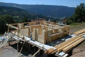 Le plaisir de partager une aventure en famille ou entre amis, la fierté d'habiter une maison ou un nous fabriquons et construisons des maisons bois en kit depuis 1997. L Auto Construction Monter Soi Meme Sa Maison Bois En Kit