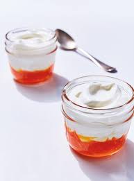 Yogourt A La Confiture De Carotte Ricardo Recipe Food Carrots Desserts