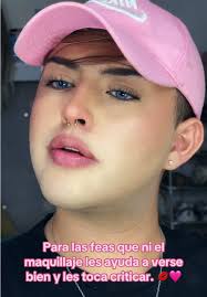 Transformación de Yeri Mua a través del maquillaje