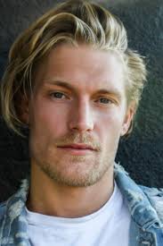 Гарри Гудвинс (Harry Goodwins). Роли в сериалах, фото, новости, видео,  сериалы с участием.