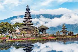 Pura ulun danu bratan, one of the best temples in bali. Good God Bali Indonesia Outthere Magazine