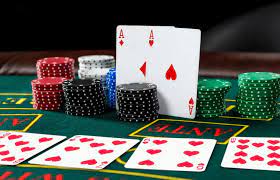 The Pros and Cons of Playing at Online Casinos: What to Consider - The  World Financial Review