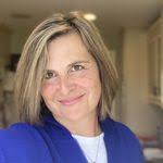 Kara Broderick's Instagram, Twitter & Facebook