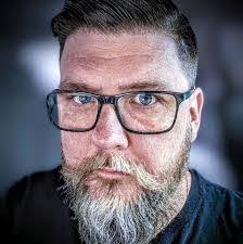 Chris Brewton's Instagram, Twitter & Facebook