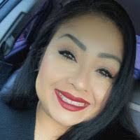 Betsy Reyes's Instagram, Twitter & Facebook