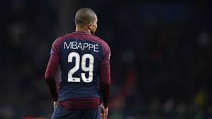 «bilaman, mbappe uni qo'yib yuborishini so'ragan. Frankreichs Kylian Mbappe Gehalt Schuhe Social Media Hobbys Vorbild Goal Com