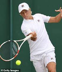 Leo borg hosts max hans rehberg in a french open boys game, certain to entertain all tennis after a thorough analysis of stats, recent form and h2h games between leo borg and max hans. Qpl0dpqoht3kam