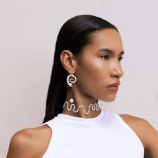 Olivia Watts, quién es, su marca y cómo construyó su colección Ineffable