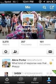 Everyone Should Follow Me On Twitter I Ll Follow Back Too Aliciaporter20 Discover Connection No Response