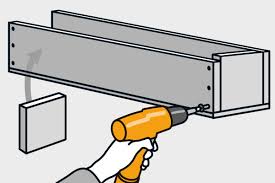 So viel steht schon fest. Balkonhangetisch Selber Bauen Anleitung Von Hornbach