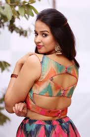 Jun 23, 2021, 05:59 am ist. Supriya Aysola Navel Pin On Traditional Dresses
