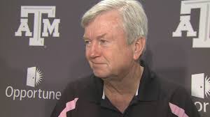 Coach Gary Blair honored with Congressional Veteran Commendation