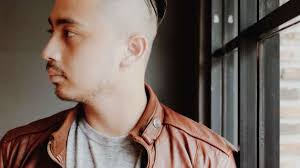 Sekali bila tukar gaya rambut boleh officemate tak cam betul ke ini apijol? Ini Dia Tren Karakter Rambut Lelaki 2017