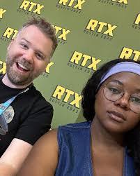 Jessica Clemons's Instagram, Twitter & Facebook