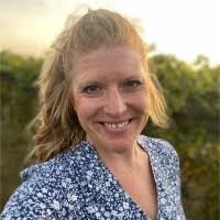 Heather Rhein's Instagram, Twitter & Facebook