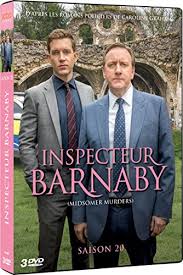 Barnaby accompagne sa femme joyce à une vente aux enchères, car elle souhaite acquérir un tableau de hodgson, un peintre paysager, pour l'association. Inspecteur Barnaby Saison 20 Neil Dudgeon Les Prix D Occasion Ou Neuf