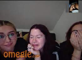 SPH Omegle - 3 reactions for one tiny 🍤 | Scrolller