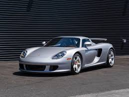Without Doubt The Most Memorable Porsche Of The Early 2000s The Carrera Gt Marked A Brilliant Surge Forward For The Porsche Carrera Gt Porsche Porsche Carrera
