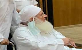 تعقد الجلسة برئاسة محمد السعيد الشربيني، وعضوية المستشارين عصام أبوالعلا، وغريب عزت وسعد الدين سرحان وسكرتارية أشرف صلاح. Vdwiamzammroqm