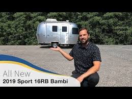 If You Re Looking For An Easy To Tow Travel Trailer Consider The Airstream Sport You Can Comfortably Sle Airstream Sport Travel Trailer Small Travel Trailers
