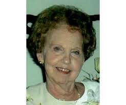 Elizabeth Freer's Instagram, Twitter & Facebook