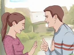 كيفية الحصول على قبلة من الفتاة التي تحبها 11 خطوة صور توضيحية