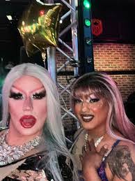 Jessy Stone's Instagram, Twitter & Facebook