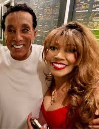 It was an honor to spend time backstage at the Greek Theater with the  legendary Smokey Robinson, where his extensive discography sparked numerous  fond memories of a bygone era in music. Everyone