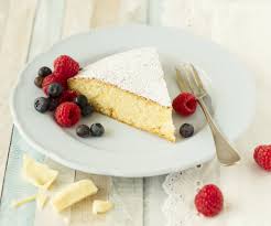 Weisser Schoko Kuchen Resteverwertung Von Eiklar Rezept Rezeptideen Lebensmittel Essen Thermomix Rezepte