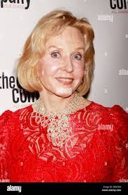 Pia Lindstrom's Instagram, Twitter & Facebook