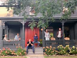 We always go the extra mile to make your floral gift perfect. Hollywood In Upstate New York Amanda Pays And Corbin Bernsen S Latest House Remodel