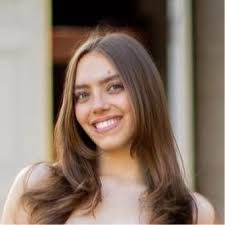 This summer, I had an unforgettable experience as a sophomore intern at  American Express!