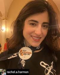 Jackie Kahn's Instagram, Twitter & Facebook