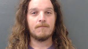 Asistente educativo de Austin ISD enfrenta cargos por manejar intoxicado  con niños a bordo