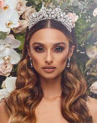 Pin On Fairytale Princess Wedding Theme In 2021 Glam Wedding Hair Bridal Crown Headpiece Wedding