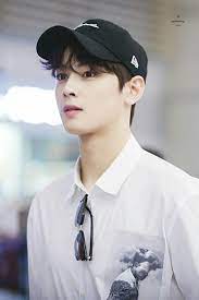 Gratis untuk komersial tidak perlu kredit bebas hak cipta. Keep Cha Eun Woo Aktor Korea Aktor
