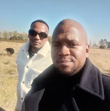 Radiator fan for sale for Nissan Blue Bird old type Ga15 in PNG