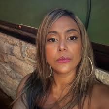 He died only ten hours after eating the meal.