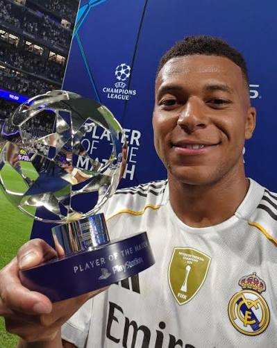 🚨 Kylian Mbappé: "Ballon d'Or 2026? Now to win the Ballon d'Or you have to  WIN things.” 🏆🤍 “So I'm just gonna help my teammates to win trophies and  then we WILL