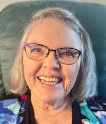 Janet Bratton's Instagram, Twitter & Facebook