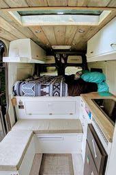 Schauen Sie Sich Diese 23 Muss Van Leben Innenraume Sehen Van Living Van Interior Van Conversion Interior