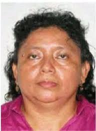 REDESSOCIALES La oficial de la Policía nacional civil de Guatemala esta  siendo críticada por su aspecto, como podemos apreciar el corte de cabello  algo llamativo. PARECE DE ALGUNA MARA.