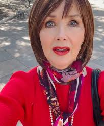 @JanineTurner's video Tweet