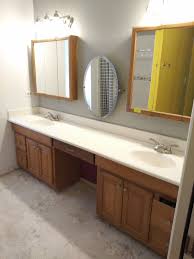 Bathroom double sink vanity plumbing diagram. Bathroom Double Sink Vanity With 2 Medicine Cabinets 2 3 Bulb Light Fixtures Oval Mirror 97 5 X20 5 Auction Auction Nation