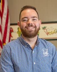 𝗠𝗜𝗟𝗘𝗦𝗧𝗢𝗡𝗘 𝗔𝗡𝗡𝗜𝗩𝗘𝗥𝗦𝗔𝗥𝗬 𝗔𝗟𝗘𝗥𝗧! 📢🎊🥳 Our man with a  plan, Tyler, is celebrating his 5 year anniversary at Wade's! Tyler has  quickly risen through the ranks at Wade's and is a key member