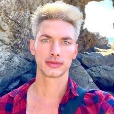 Joshua Corbo's Instagram, Twitter & Facebook