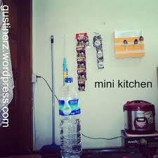 Menggunakan kaca frosted yang setengah buram sesuai kebutuhan privasi di dalam ruangan. Design Kamar Kos Dapur Mini Dapur Mini Dapur