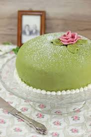 Prinsesstarta Nicht Nur Fur Schwedische Prinzessinnen Maren Lubbe Feine Kostlichkeiten Kuchen Und Torten Rezepte Kuchen Desserts Das Grosse Backen Rezepte