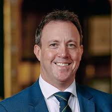 Simon Dodd's Instagram, Twitter & Facebook